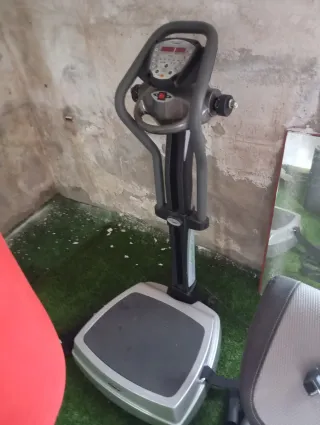 Máquina vibratoria de ejercicio