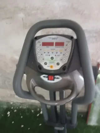 Máquina vibratoria de ejercicio