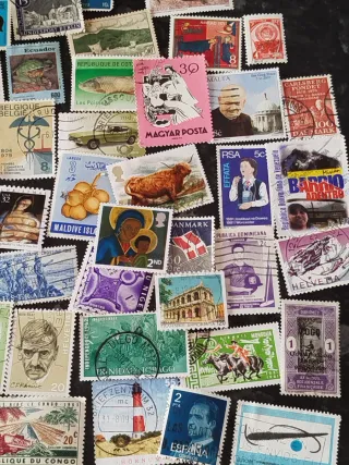 Colección 50 sellos del mundo