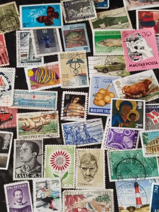 Colección 50 sellos del mundo