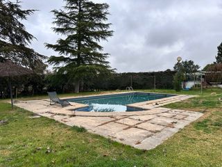 Finca en Brunete de 11800m2 con vivienda de 365m