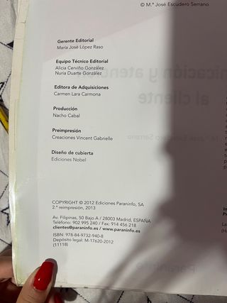 Comunicación y atención al cliente: Rústica