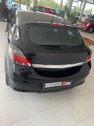 Opel Astra GTC Sport