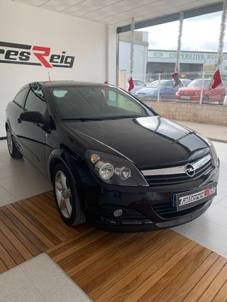 Opel Astra GTC Sport