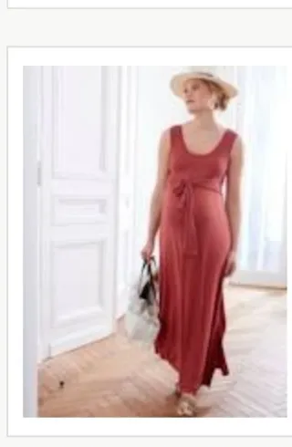 Vestido premamá rojo