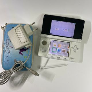 Nintendo 3DS Bianco con accessori