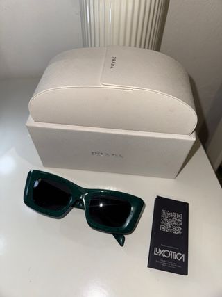 Gafas de sol Prada verdes