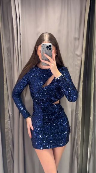 Vestido Lentejuelas corto de Zara