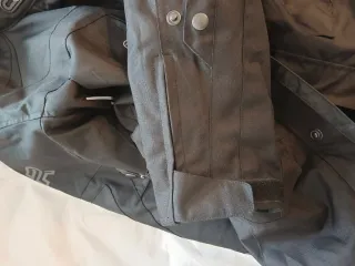 Chaqueta de moto negra talla M