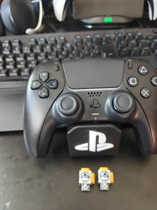 Mando PS5 Dualsense negro + Joysticks Magnéticos