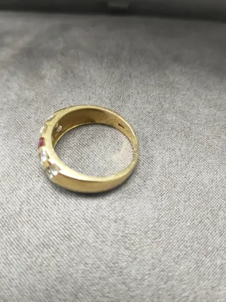 Anillo Oro 18k con Rubíes y Diamantes