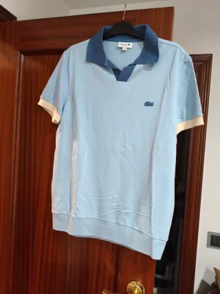 Polo Lacoste Azul Claro