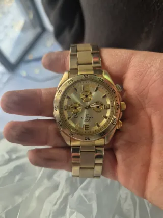 Reloj Minister Dorado 10ATM Quartz