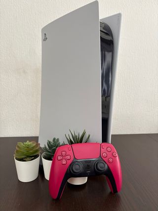 PlayStation 5 Digital Edition Blanca + mando