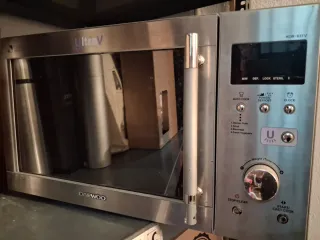 Microondas Daewoo con función UV (desinfección)