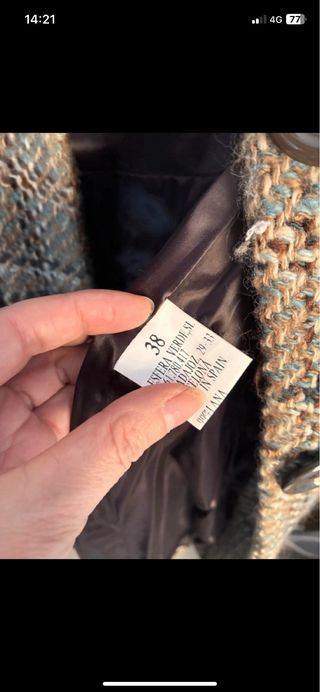 Abrigo tres cuartos entallado syste