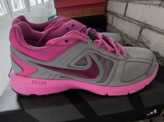 Zapatillas Nike Mujer Grises y Rosas