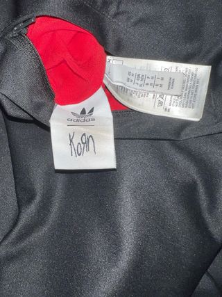 Chaqueta Korn x Adidas Talla M Reversible