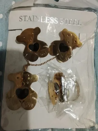 Disponible a 20€ Conjuntos Tous Oso acero