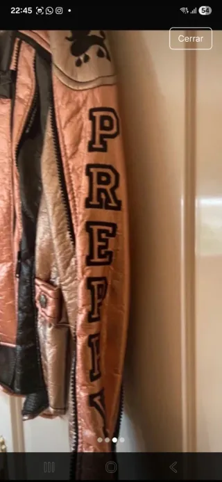 Chaqueta Holy Preppy Negra y Rosa