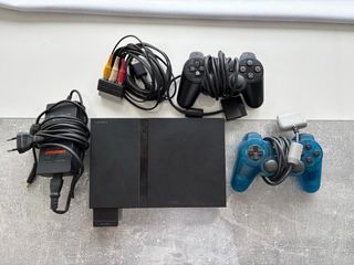 Consola PS2 Slim Negra + 2 Mandos + Juegos