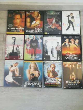 12 Películas Variadas DVD