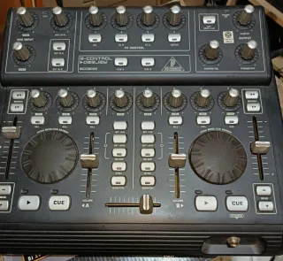 Behringer BCD3000 DJ Controller USB MIDI only XP