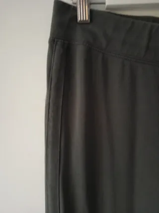 Pantalón chándal mujer Nike verde olivaTM