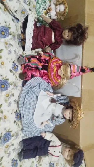 Set bambole porcellana