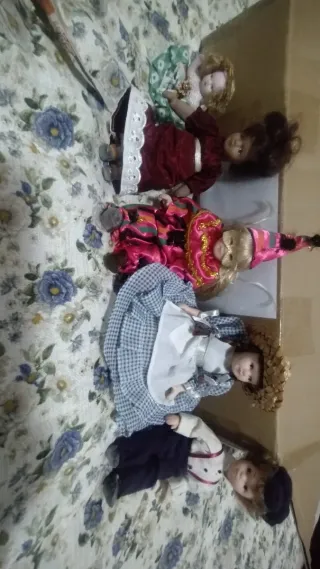 Set bambole porcellana