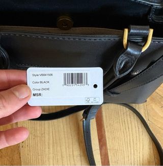 Bolso Guess Original Nuevo con Etiqueta – Negro