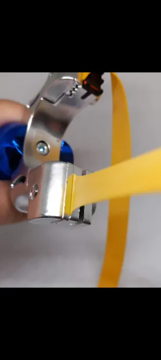 Resortera azul, plateado