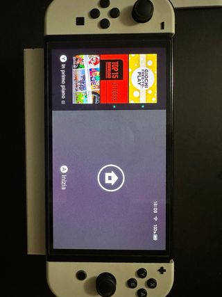 Nintendo Switch OLED - Bianco e Nero