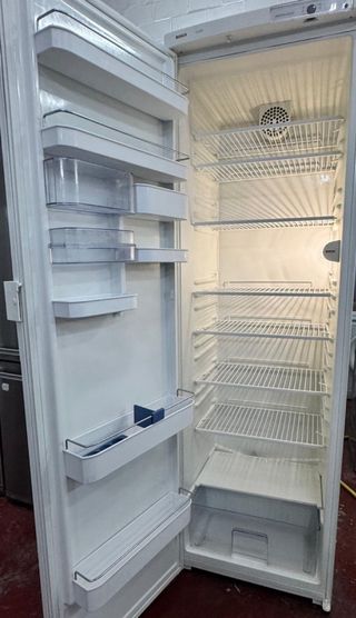 NEVERA SOLO NEVERA BOSCH NO FROST EN BLANCO