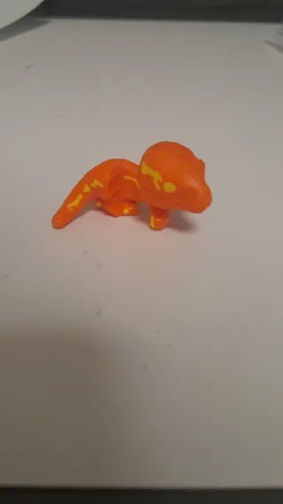 Figura Dinosaurio Jurassic World Kinder