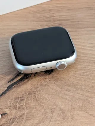 Apple Watch Series 8 45mm Plata