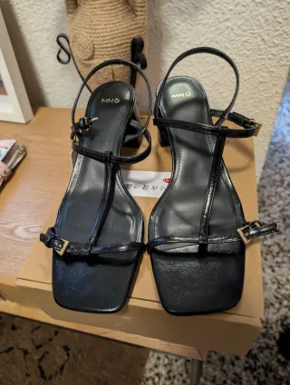 Sandalias Mango Tacón Negro