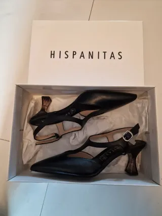 Zapatos de salon Hispanitas destalonado