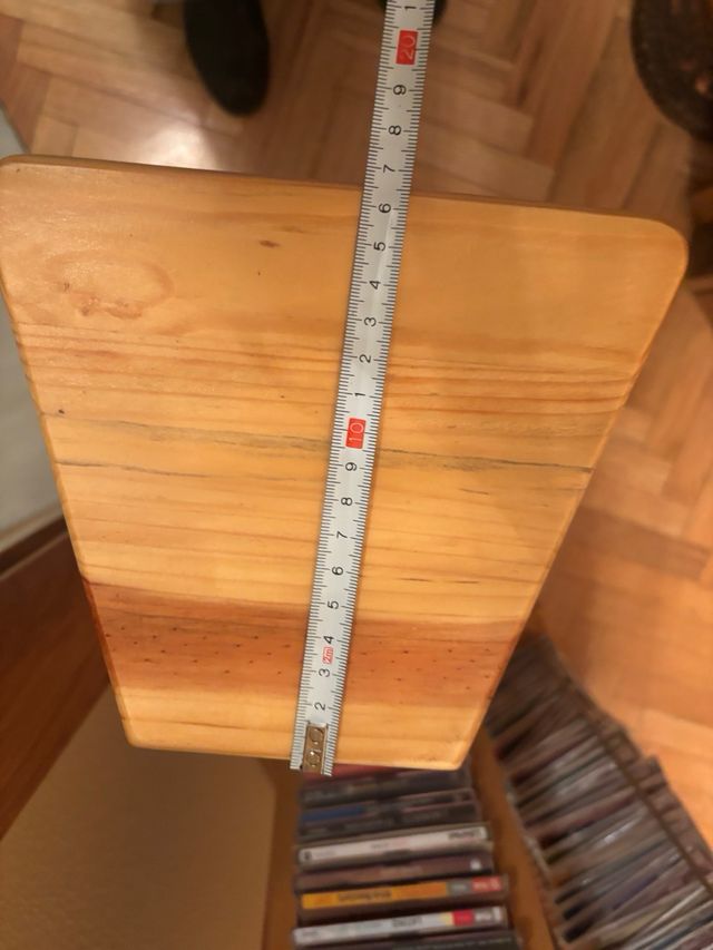 Estantería CDs Madera y Metal