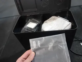 Robot Roomba i1+ con Clean Base