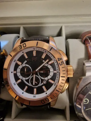 Relojes . ( consultar)