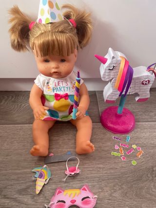 Nenuco Piñata Unicornio y Accesorios