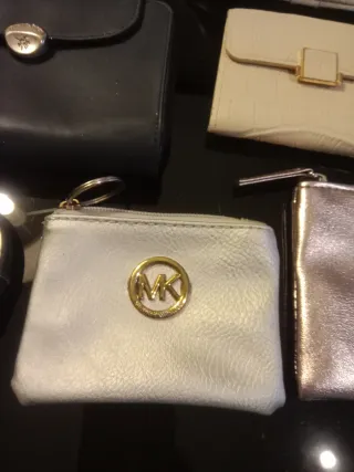 Lote de Monederos Variados