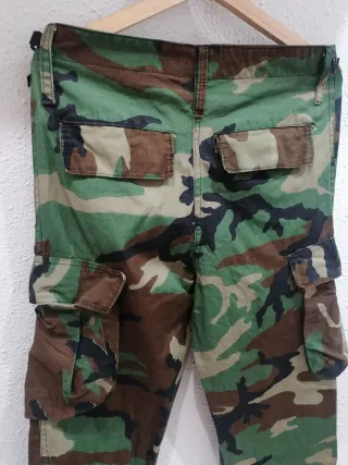 Pantalón camuflaje caza montaña