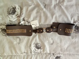 Cinturone donna Moreover marrone con borchie