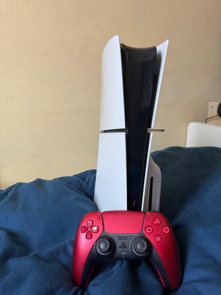 PS5 con lector + Mando DualSense Rojo