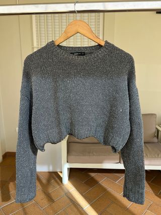 Jersey crop Zara brillo gris