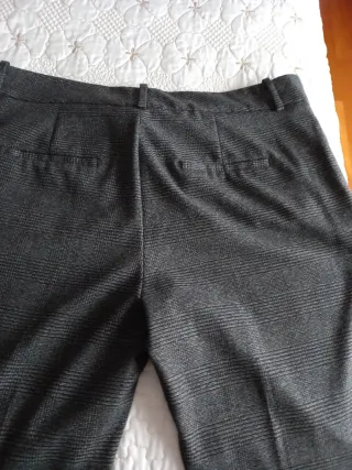 Pantalón de cuadros Zara mujer