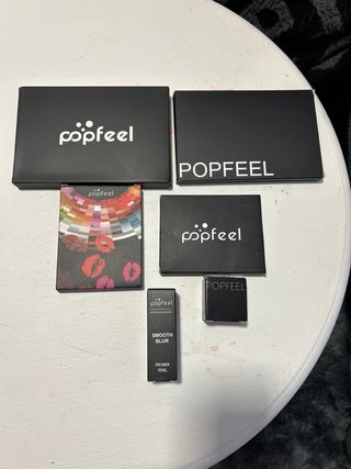 Set de maquillaje Popfeel nuevo