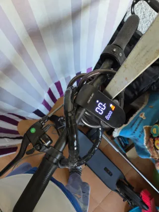 Monopatín Eléctrico Cecotec Bongo